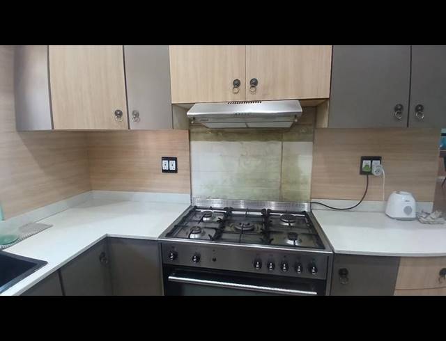 5 BEDROOM HOUSE FOR SALE IN ESCOMBE